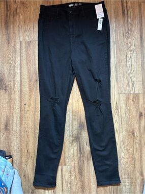 Old Navy Black Skinny Jeans with Knee Rips